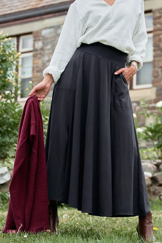 VOYAGE Skirt