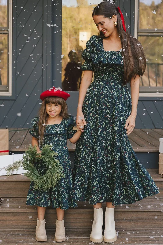 Gracie Dress in Holly