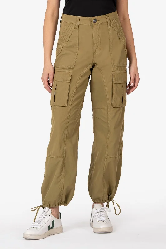 Erika Utility Pant In Olive