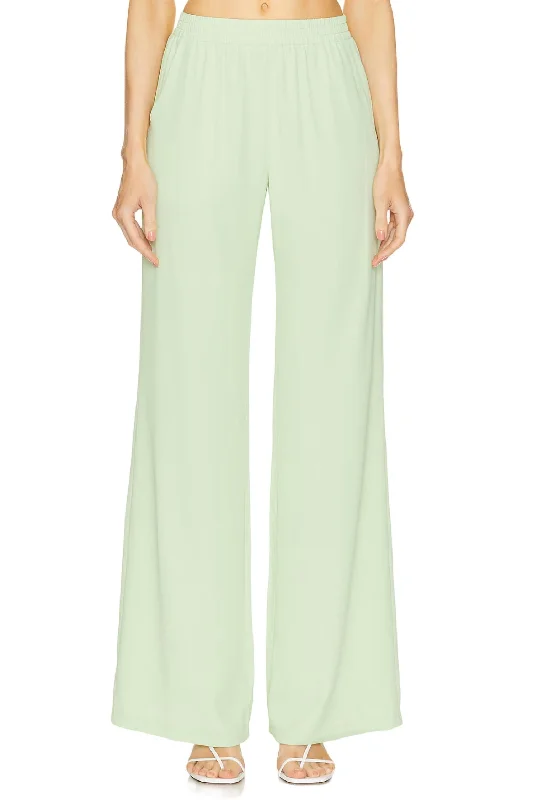 Vera Pant In Cucumber